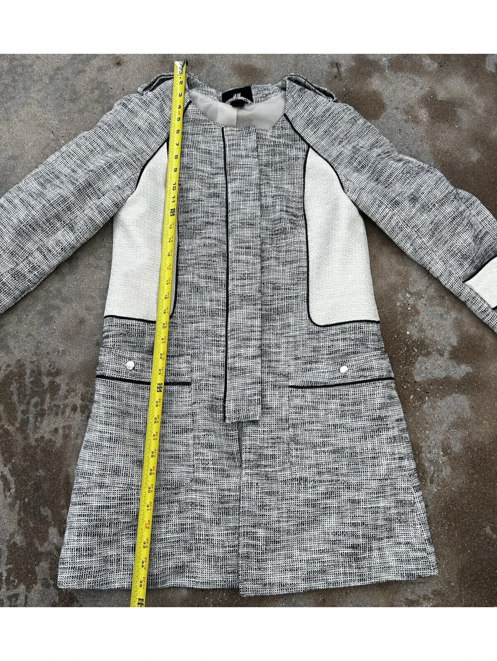 H&M Women's Black and White Tweed Jacket Size 10 Button Zip Front